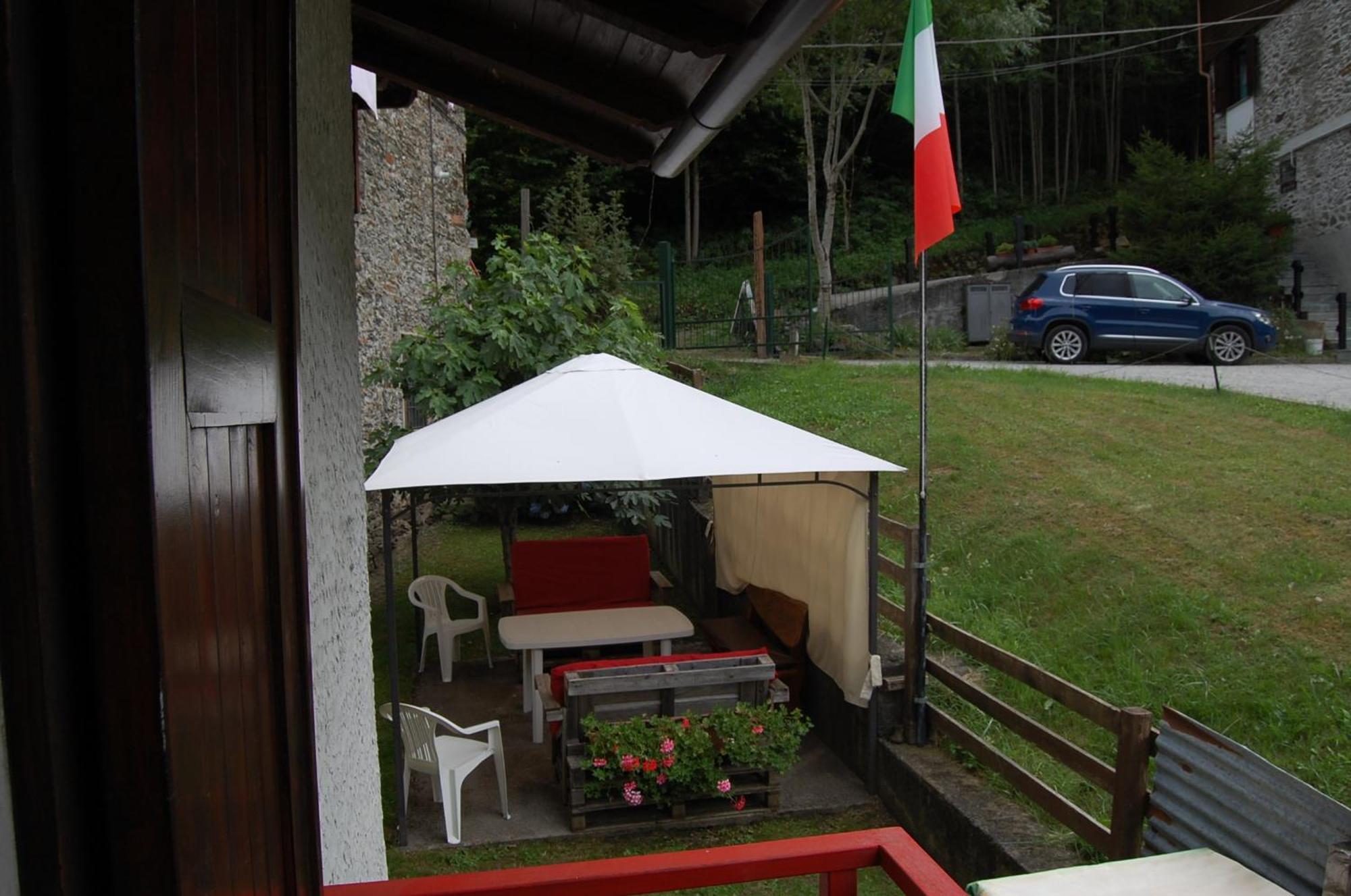 Casa Valentino Villa Corteno Golgi Buitenkant foto