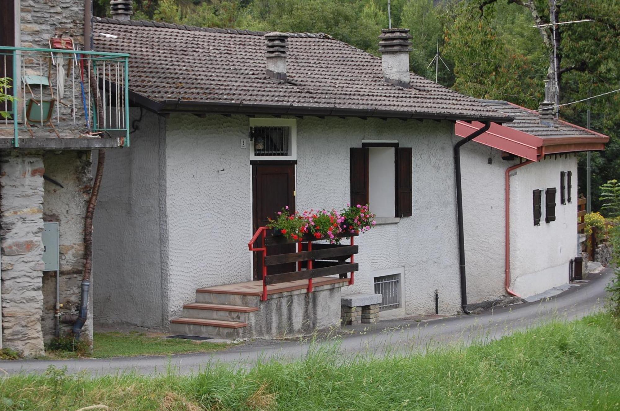 Casa Valentino Villa Corteno Golgi Buitenkant foto